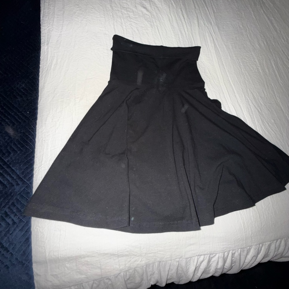 American Apparel Black Midi Skirt